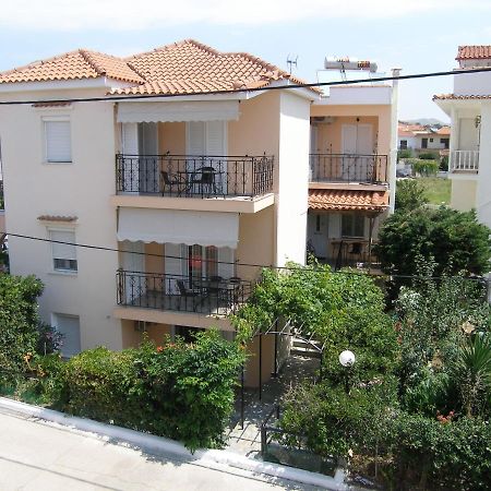 מירינה Efi Apartments מראה חיצוני תמונה